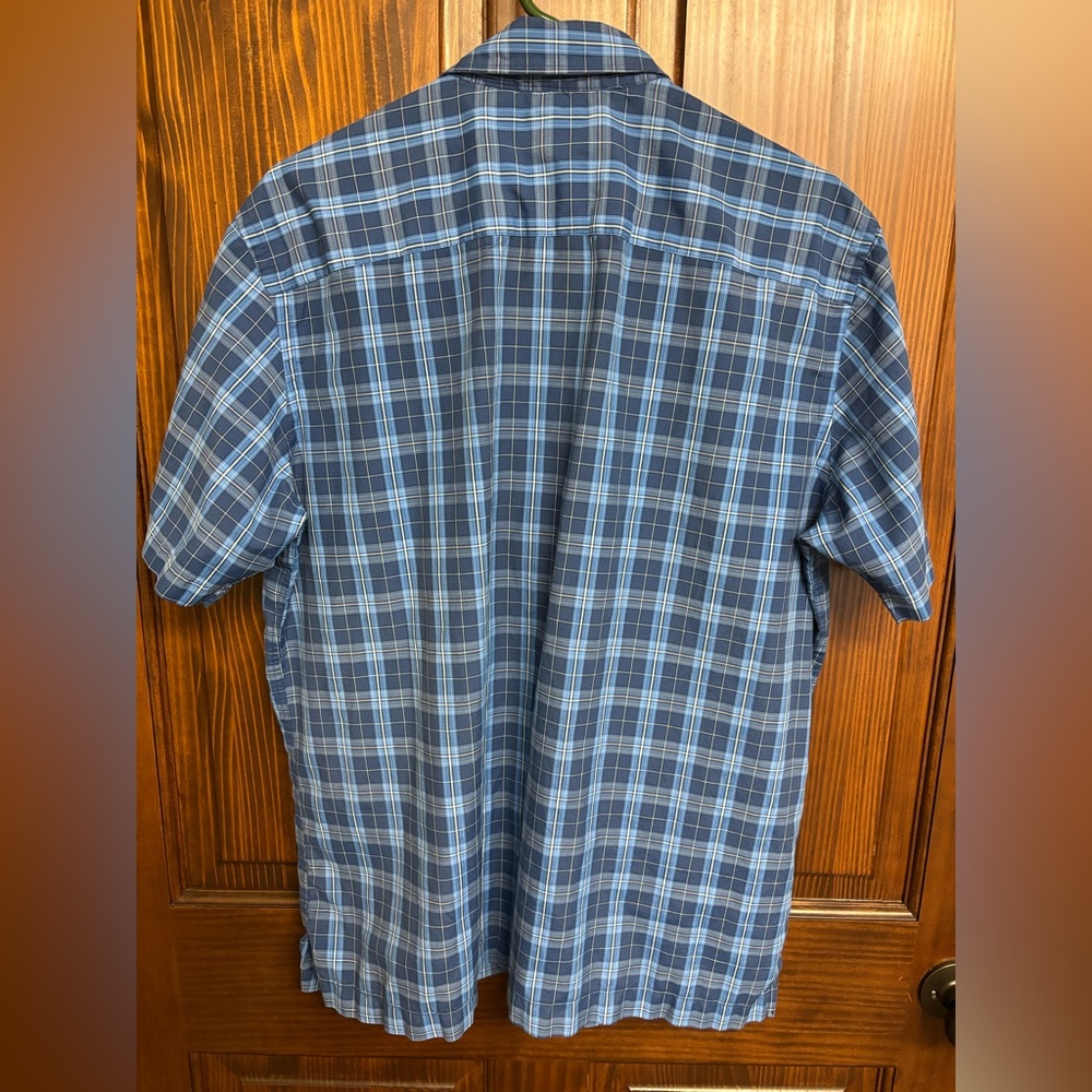 Van Heusen Traveller SS Shirts (3) - 16/16.5, Blue, Dk Blue, Gray - Cotton/Poly - Picture 8 of 13